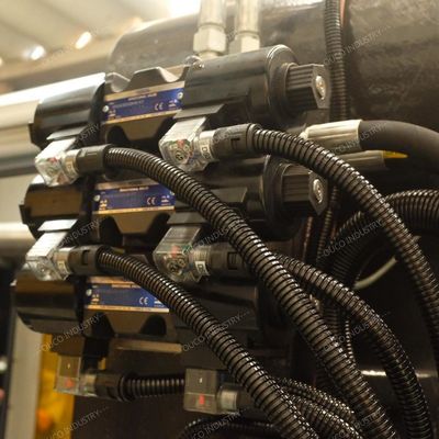 Two Plate 1050T Electric Injection Molding Machine Fast Injection Molding Machine