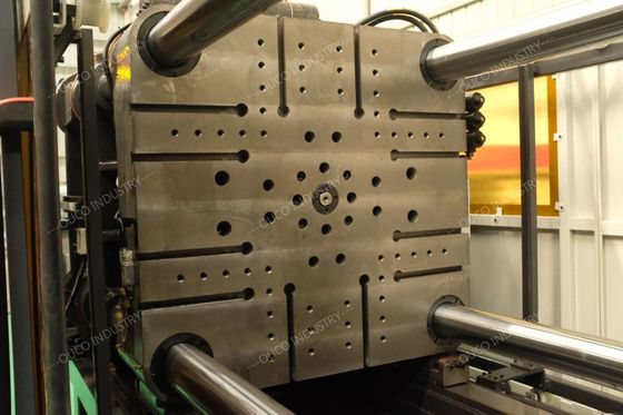 OC-400H Deep Cavity Bucket Making Injection Molding Machine For Plastic Mop Bucket